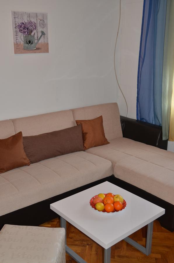 Rooms Mila Rezovac Εξωτερικό φωτογραφία